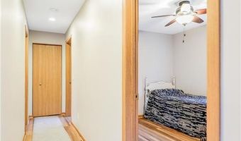 15521 Foghorn Ln, Apple Valley, MN 55124