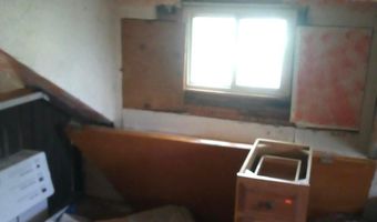 411 Hedges St, Ashville, OH 43103