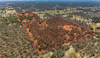 1240 County Road 324, Adkins, TX 78101