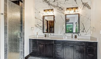 21 Torrey Pines Ln, Angel Fire, NM 87710