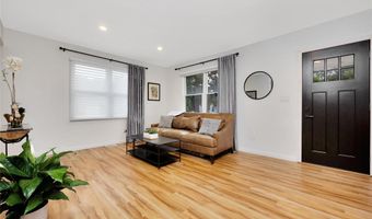 11 Anita Pl, Amityville, NY 11701