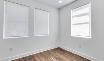 921 EDGLEY St, Philadelphia, PA 19122
