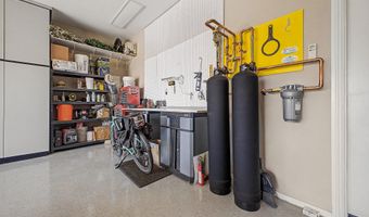 27425 W YUKON Dr, Buckeye, AZ 85396