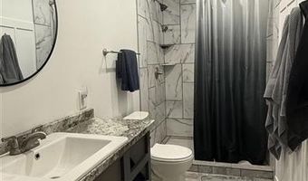 280 W Main St, Cowley, WY 82420
