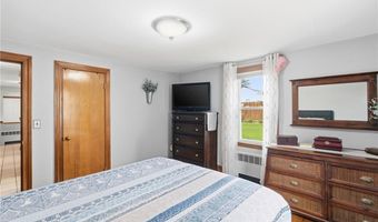 123 Royal Ave, Cranston, RI 02920