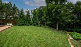 3729 Broadview Dr, Cincinnati, OH 45208