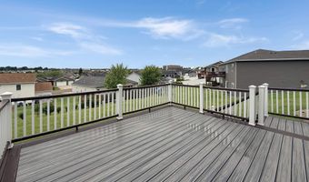 3906 Lone Peak Dr, Bismarck, ND 58503