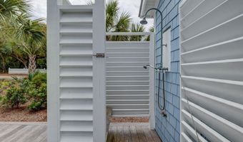 801 Federal Rd, Bald Head Island, NC 28461