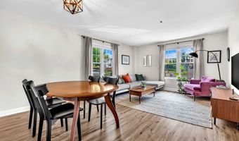 49 Rose St APT 109, Branford, CT 06405