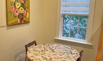 97 Narragansett Ave C2, Newport, RI 02840