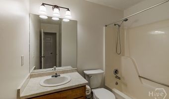 135 Longbranch Ct, Athens, GA 30605