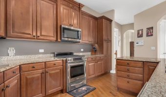 1454 E Northwest Hwy, Arlington Heights, IL 60004