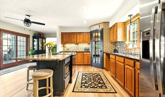 415 Lakeshore Rd, Ashland, OH 44805