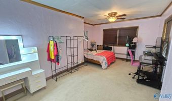 301 S Carlisle St, Albertville, AL 35950