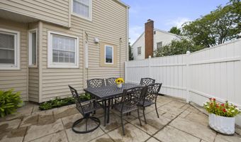 2646 Brandon Rd, Columbus, OH 43221