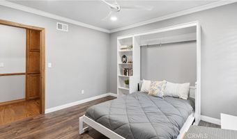 19900 Hiawatha, Los Angeles, CA 91311