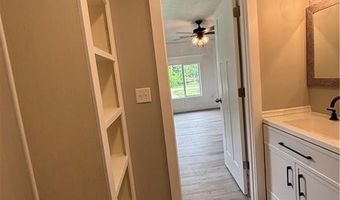 2318 N Lakeview Dr, Austin, IN 47102