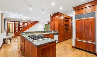 2410 State Ave, Ames, IA 50014