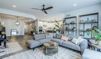 3075 N Spurway Dr, Ann Arbor, MI 48105