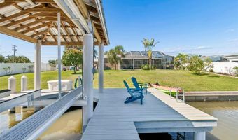 403 FLAMINGO Dr, Apollo Beach, FL 33572
