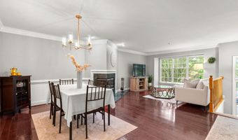 10023 STERLING Ter, Rockville, MD 20850