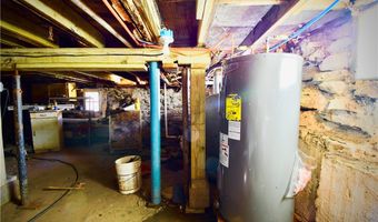 339 Mountain Lake Rd, Andes, NY 13731