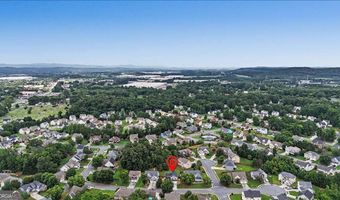 17 Redwood Dr, Adairsville, GA 30103