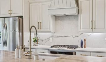 2 Middleburg Ct, Bluffton, SC 29910