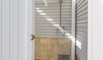 733 21st St, Avalon, NJ 08202