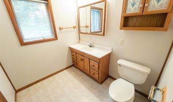 W8076 Eagle Court, Oxford, WI 53952