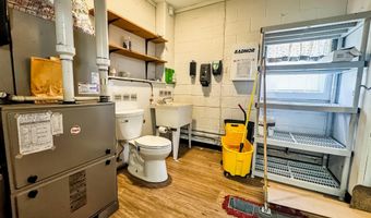 33 Transport Dr, Bennington, VT 05201