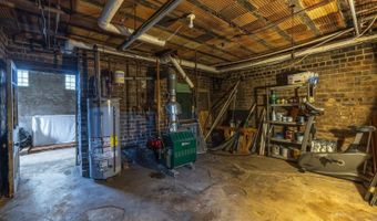 171 E State St, Athens, OH 45701