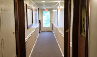 4121 CHATELAIN Rd 205, Annandale, VA 22003