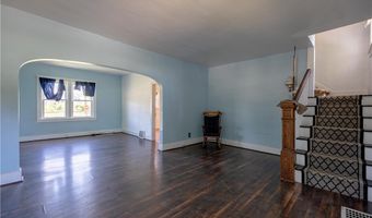 14828 Gaskill Dr NE, Alliance, OH 44601
