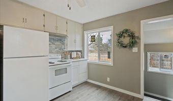 3622 RAWLINS St, Cheyenne, WY 82001