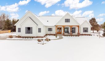 21572 34 Mile, Armada, MI 48005