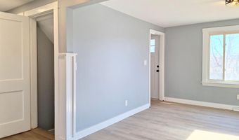 155 Second St, Auburn, ME 04210