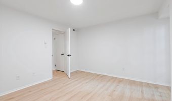 207 S PATRICK St 204, Alexandria, VA 22314