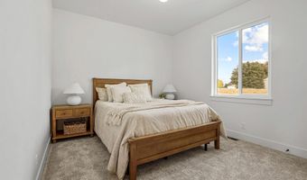 1100 Coventry Ln, Burley, ID 83318