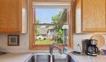 4170 Riverview Dr, Alma, MI 48801