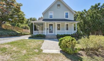 20 School St, Stonington, CT 06355