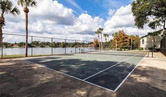 916 LAKE DESTINY Rd E, Altamonte Springs, FL 32714