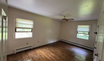 11 Olympic Dr, Danbury, CT 06810