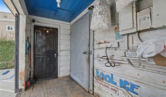 911 N Alameda, Compton, CA 90220