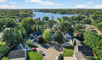 2211 Brittany Ct, New Brighton, MN 55112