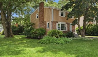 10 Sprague St, Cumberland, RI 02864