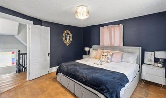 74 Webster Ave, Bangor, ME 04401