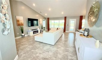 4015 TULLAMORE Ln, Auburndale, FL 33823