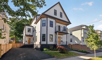 28 Amsden St 28, Arlington, MA 02474