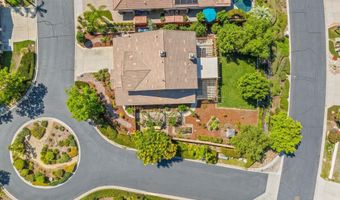 27805 Dogwood Gln, Escondido, CA 92026